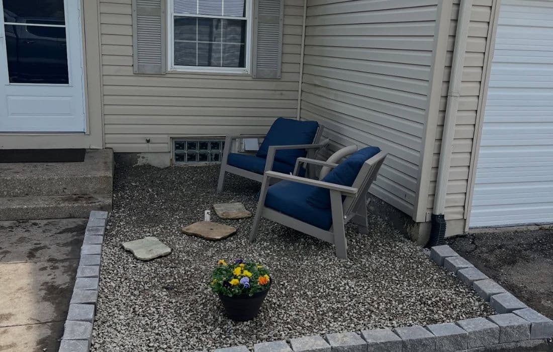 Porch landscape design